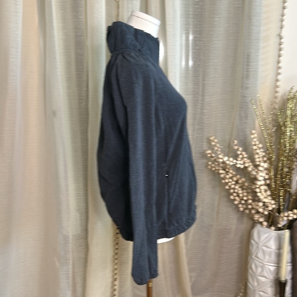 Lululemon Grey Sweater Older Style Moc Neck Turtle Collar Sz 6 ? - Picture 5 of 8